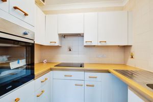KITCHEN- click for photo gallery